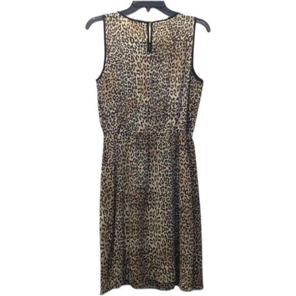 Vince Camuto Sleeveless Leopard Print Draped Chest Faux Wrap Midi Dress Size 4 - Picture 2 of 11